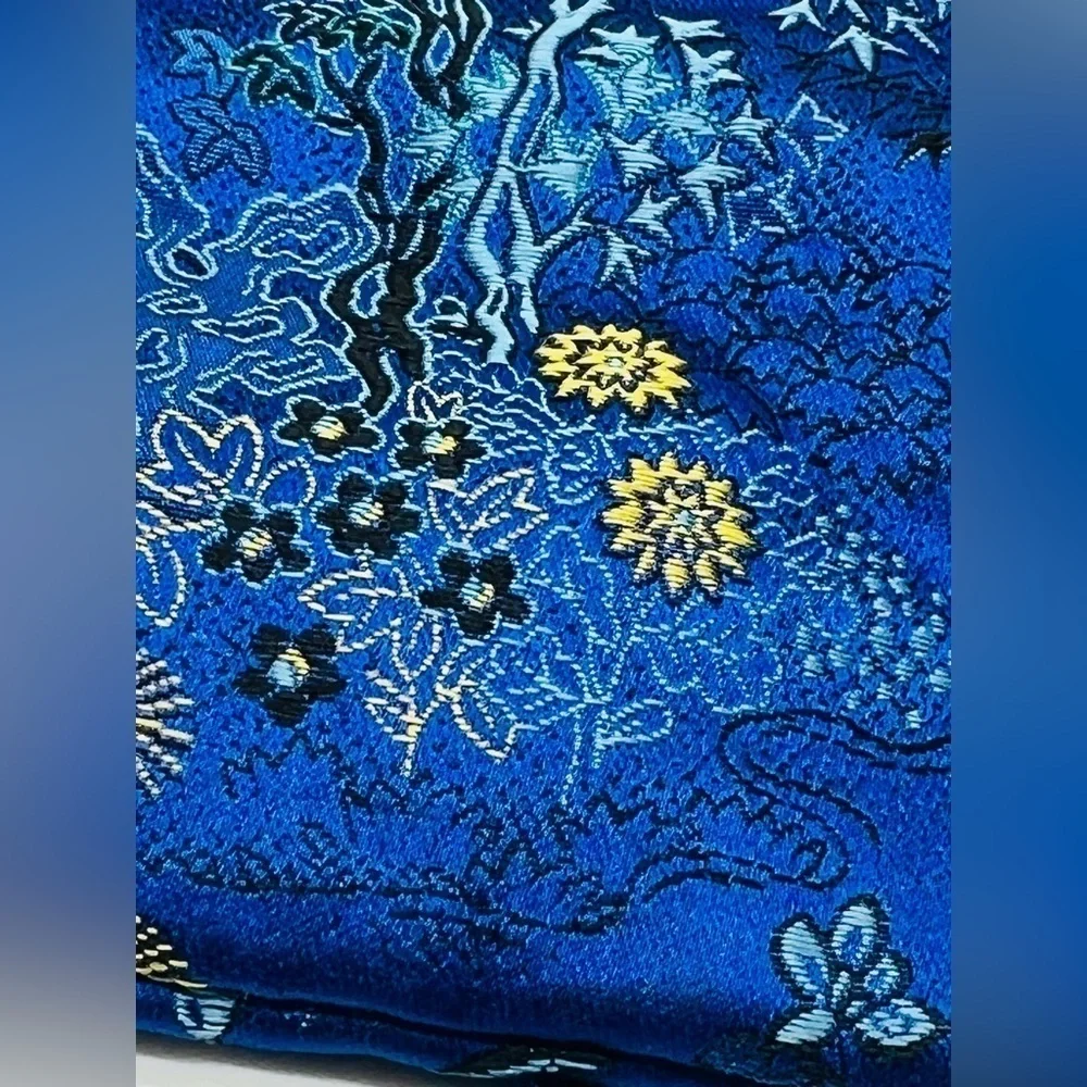 Swhiteme Silk Brocade Jewelry Roll blue